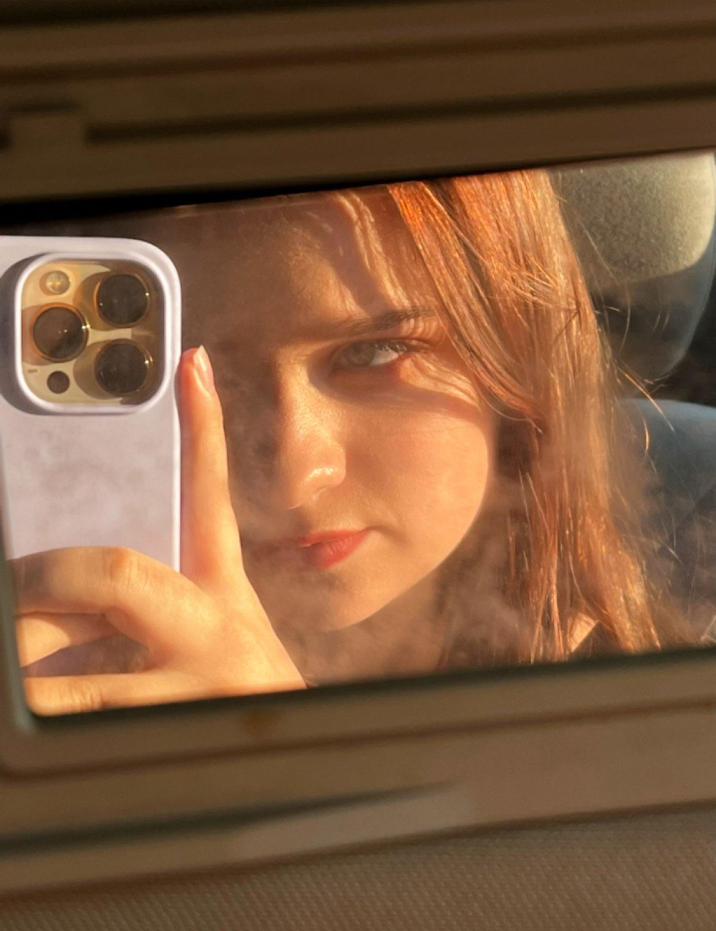 Emily profile photo