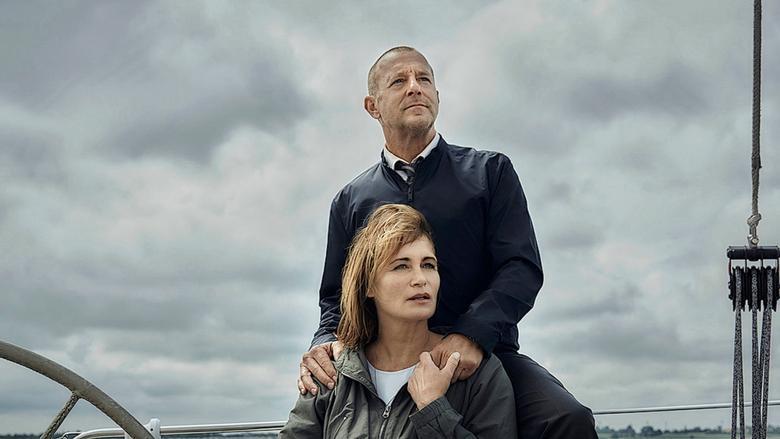 Die Frau im Meer image
