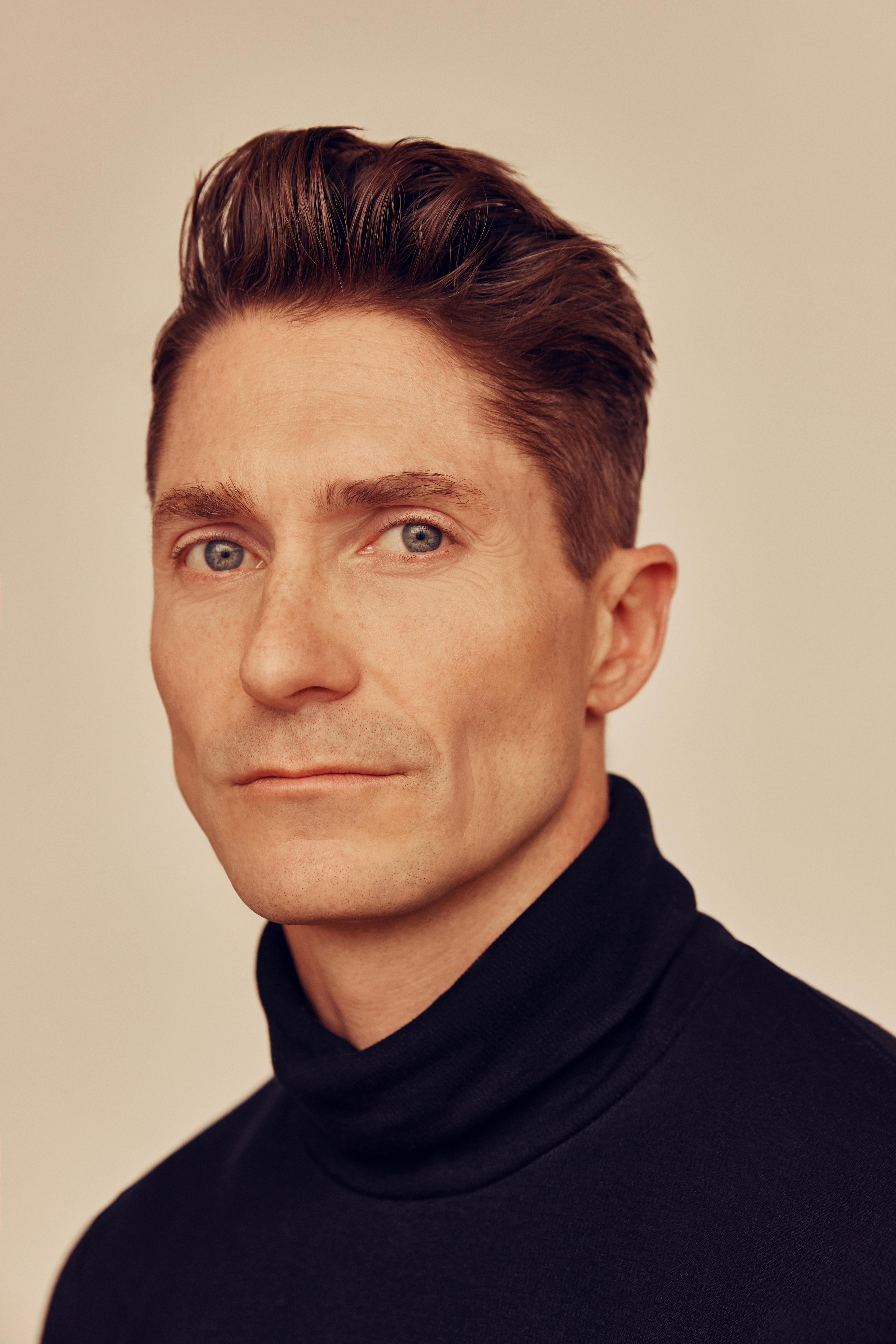 Matthew MacCaull image