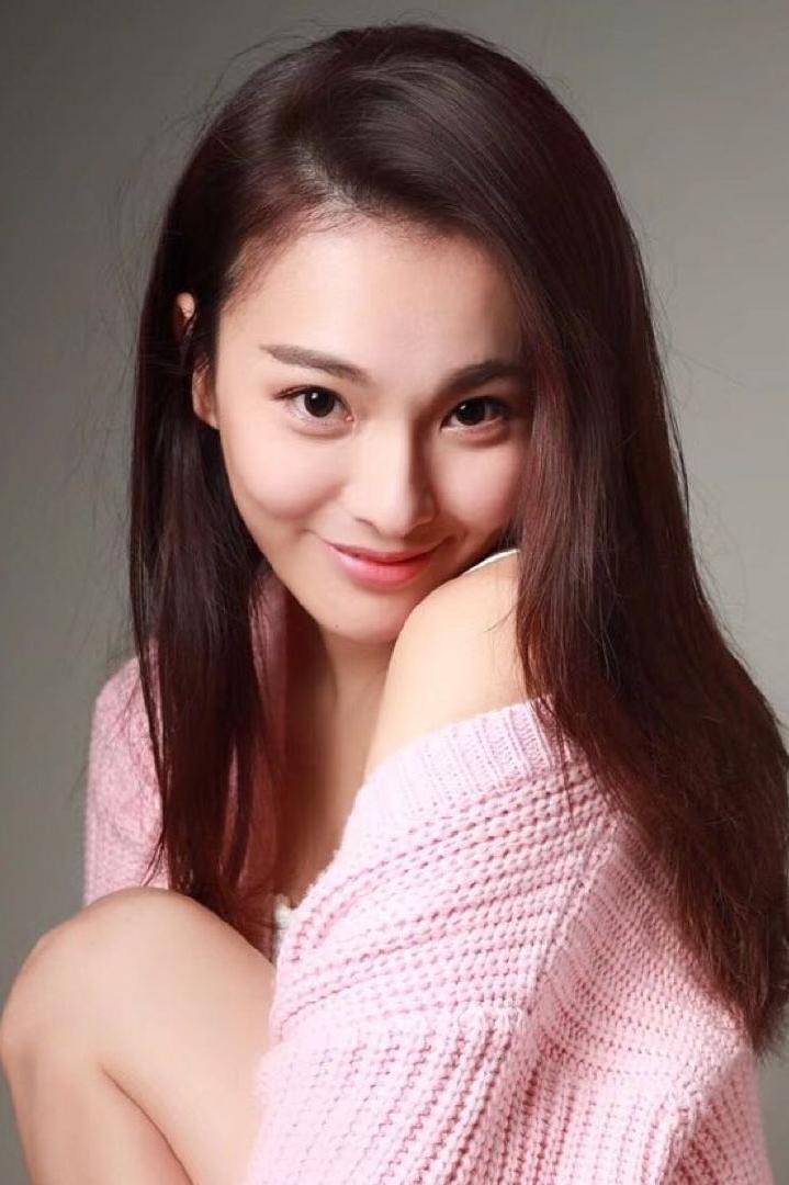 Lesley Lin image