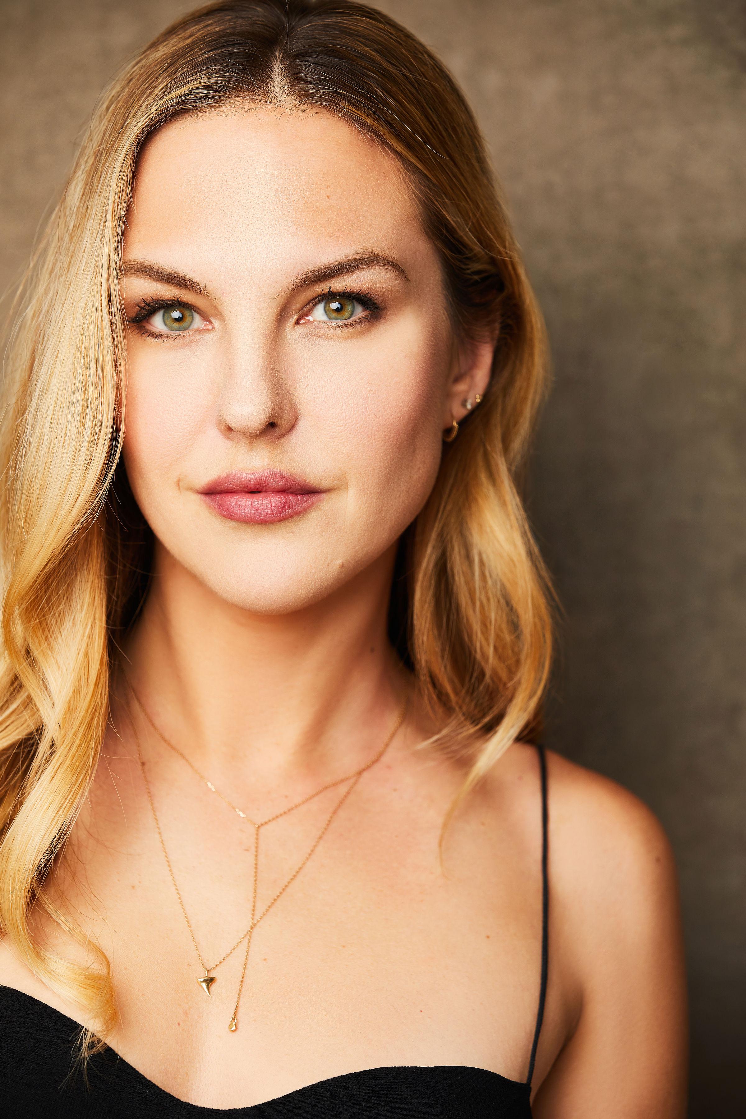 Chloe Brooks image