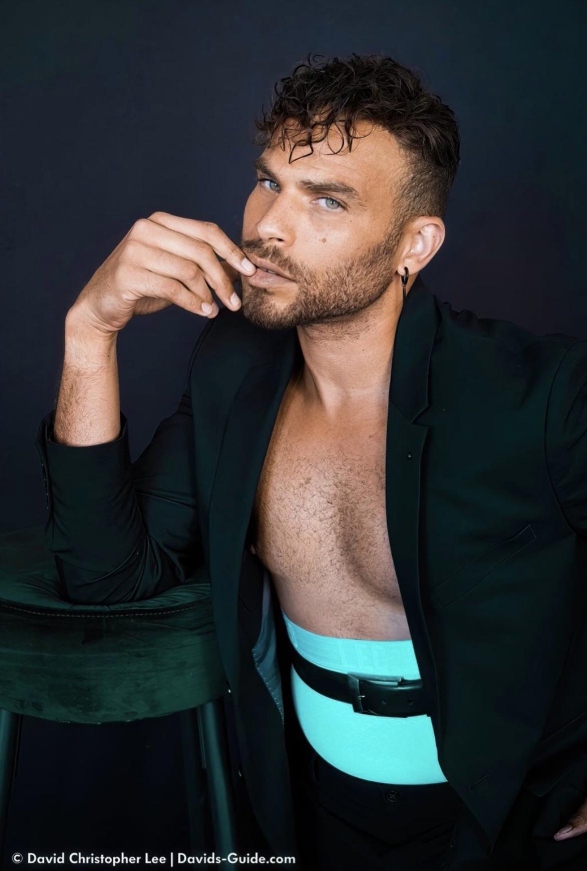 Ian Verdun image