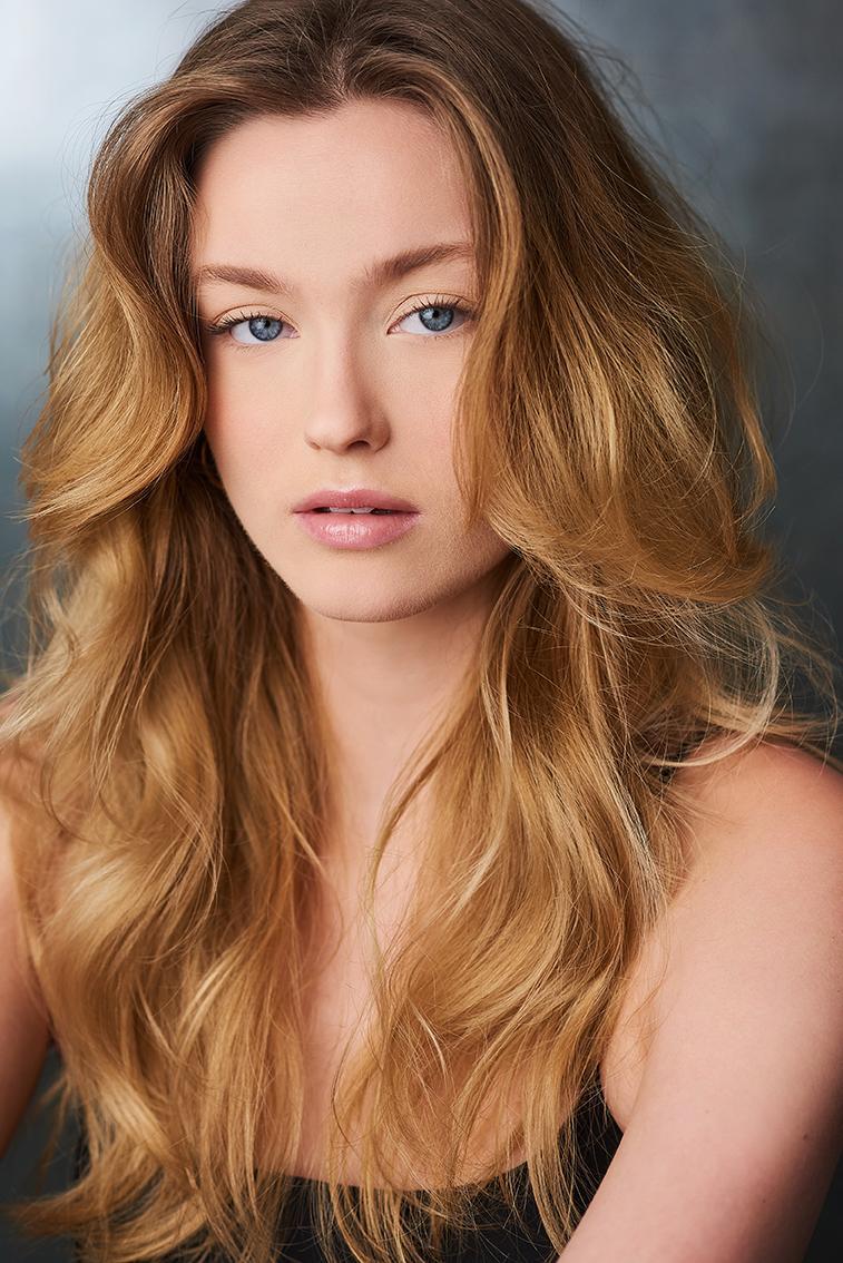 Chloe Rose Robertson image