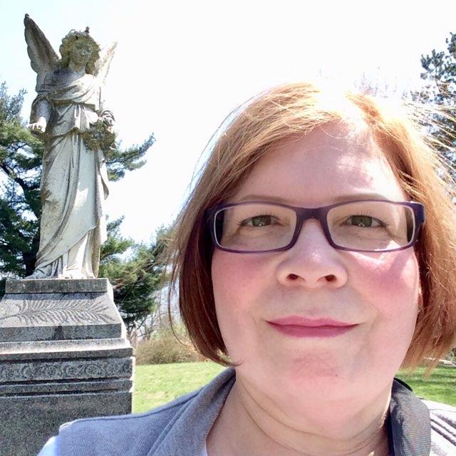 April profile photo